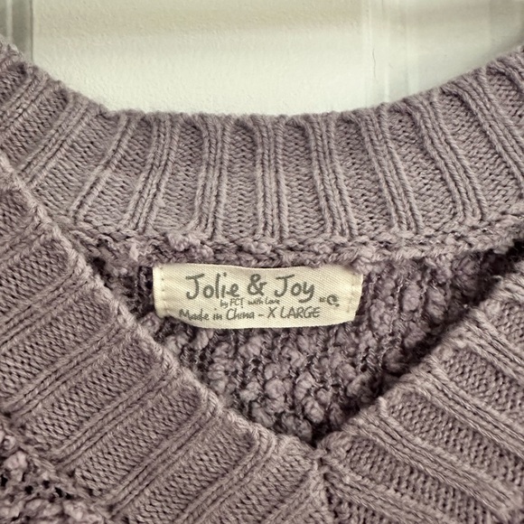 LAVENDER OVERSIZED SWEATER💜 (SIZE LARGE) - Picture 3 of 3